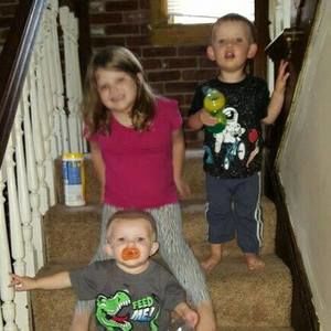 Meet your Posher, Stephanie